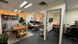 People's Park Centre (D1), Office #613067761